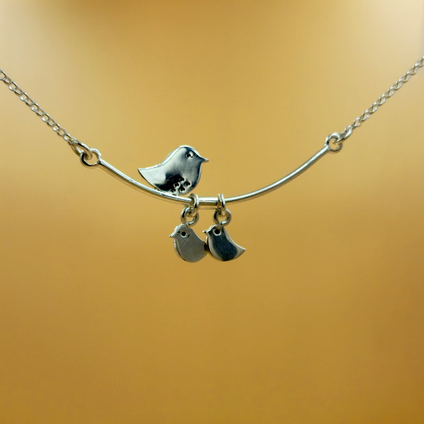 Sterling silver mommy necklace with a fixed pendant and two baby chic charms on a 48cm chain, both pendants engravable with initials.