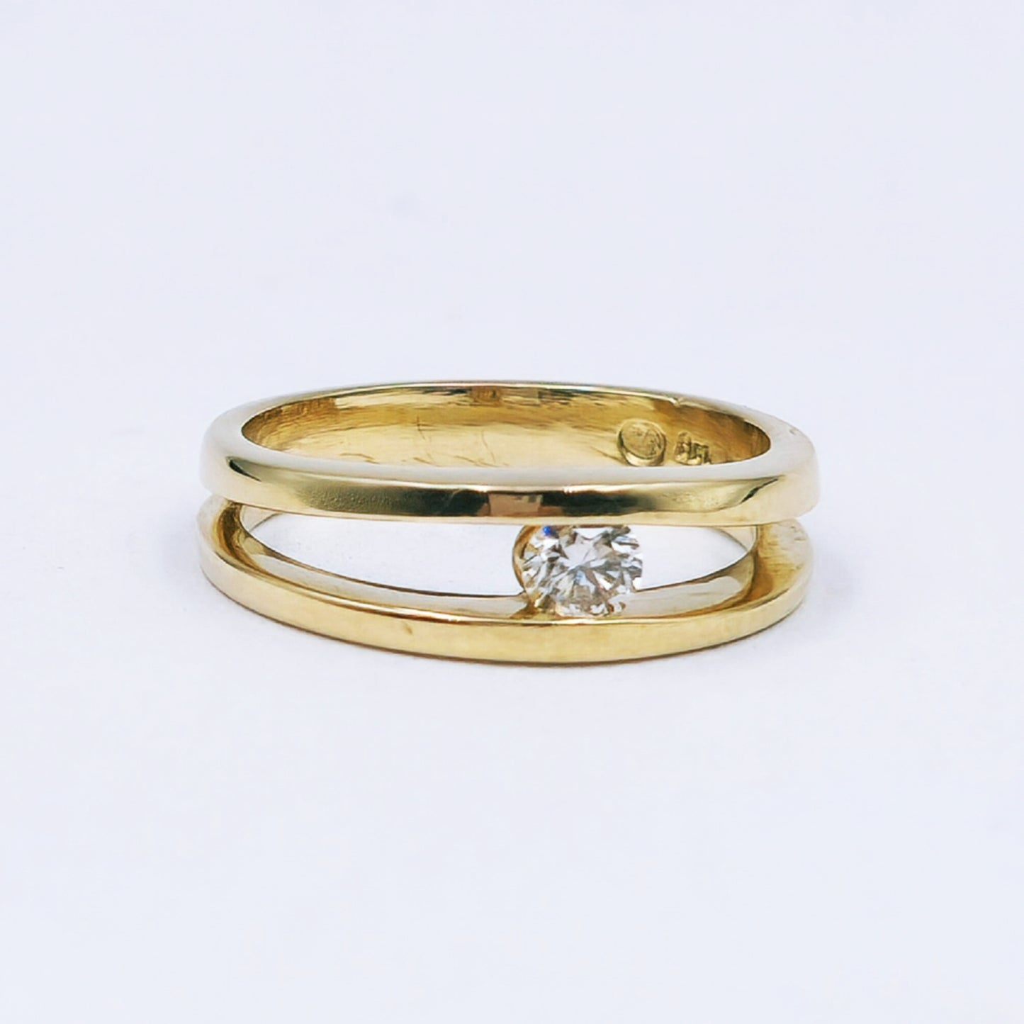 Tension-Set Diamond Ring – 9ct Yellow Gold