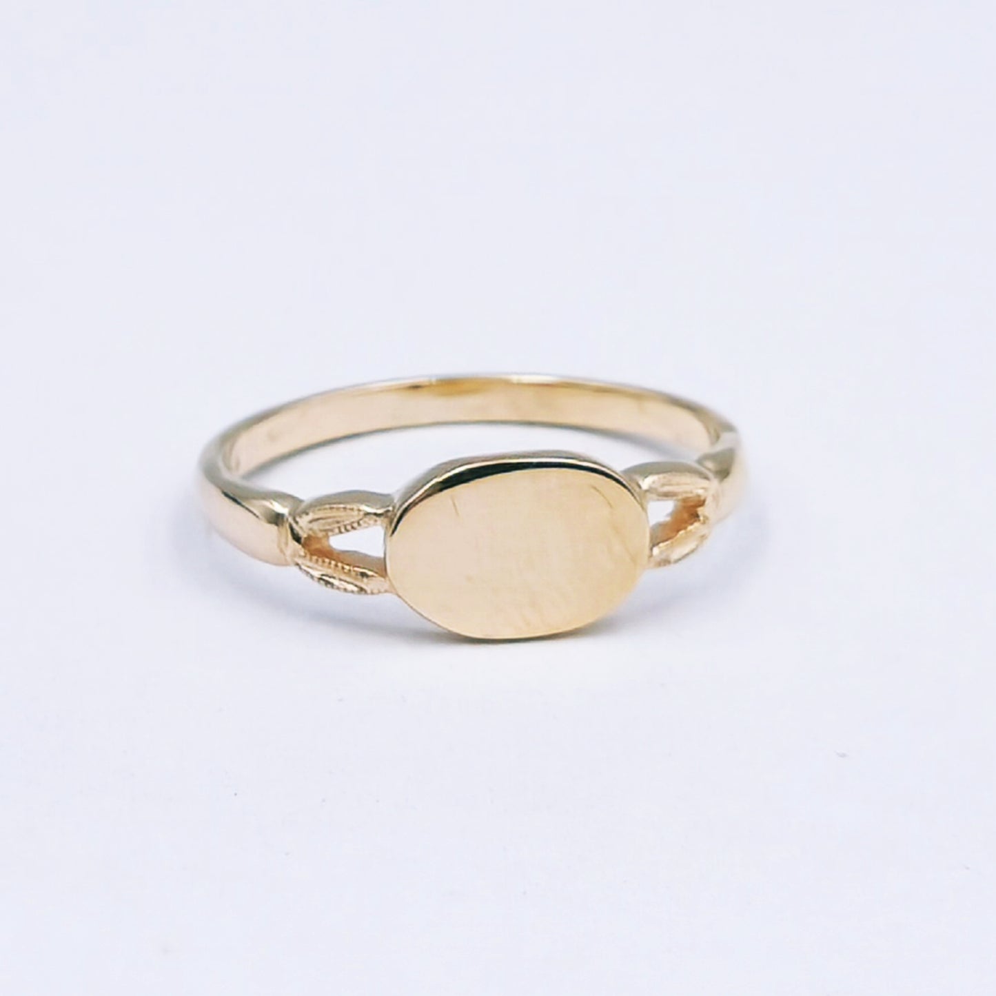 Handmade Rose Gold Signet Ring – 9ct Rose Gold